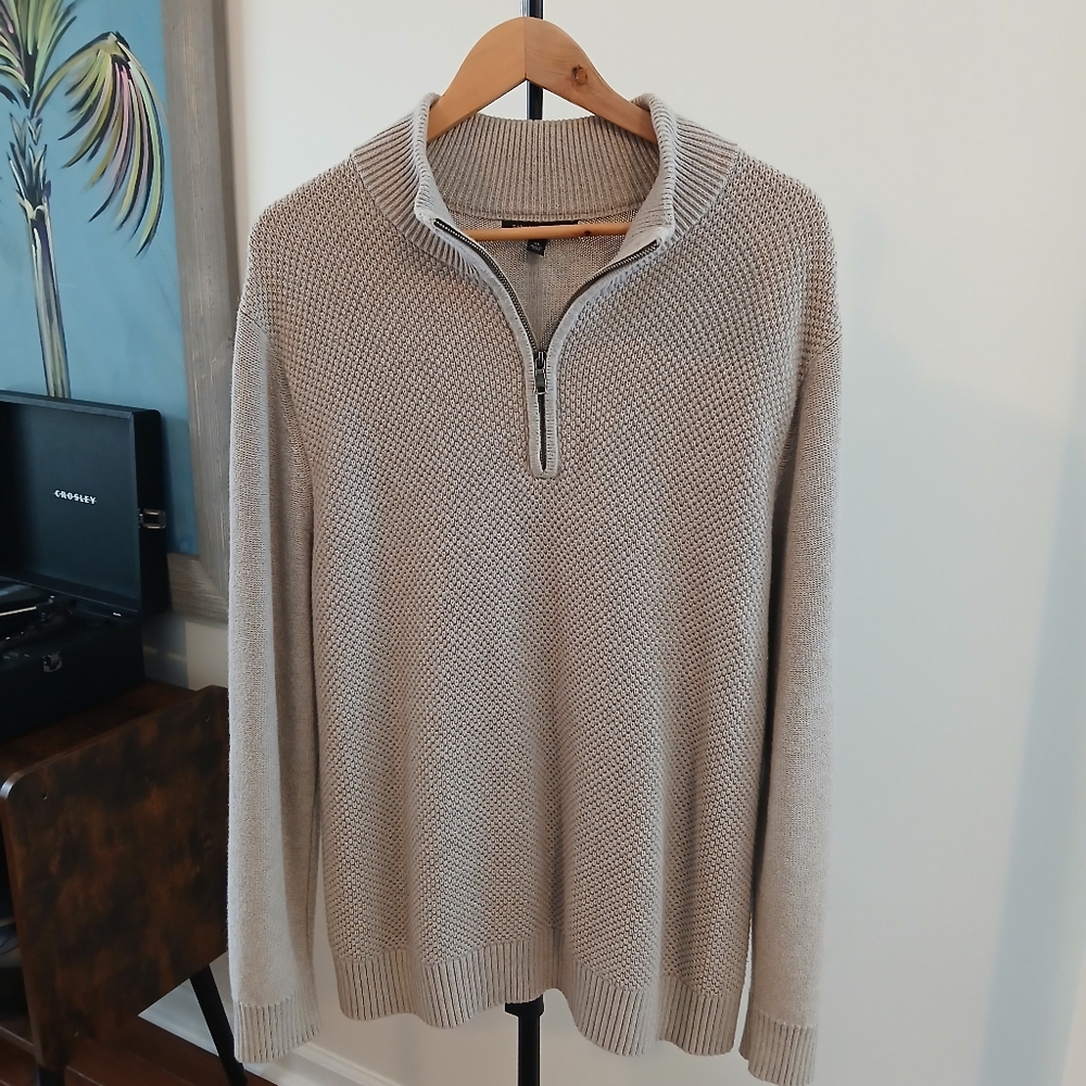 Banana Republic Men's Light Beige Zip-Up Sweater